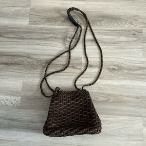 VTG Elegant Woven Hobo Bag in Rich Brown
